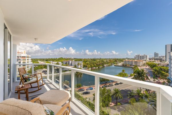 Cost of Balcony Construction in Pasadena
