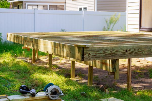 Cost of Elevated Deck Installation in Pasadena