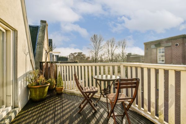 Cost of Balcony Post Replacement in Pasadena