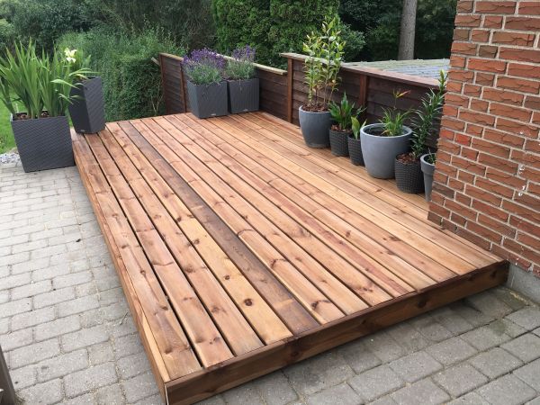Cost of Platform Deck Installation in Pasadena